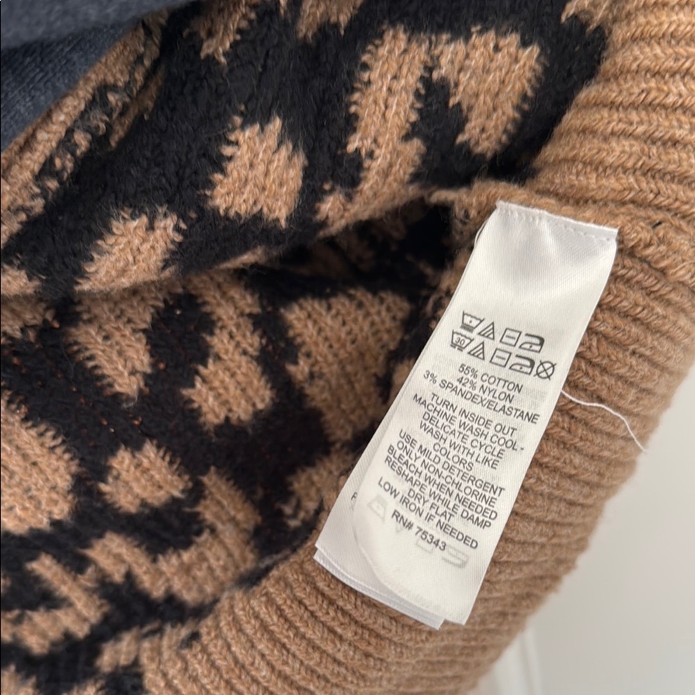 Leopard Print Open Front Cardigan - Picture 7 of 10
